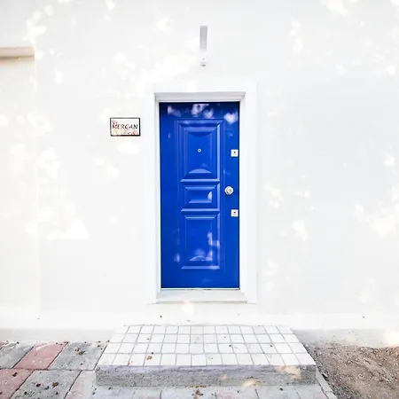 וילה Colorful Villa Close To The Shore With A Pleasant Backyard And Terrace In Bodrum